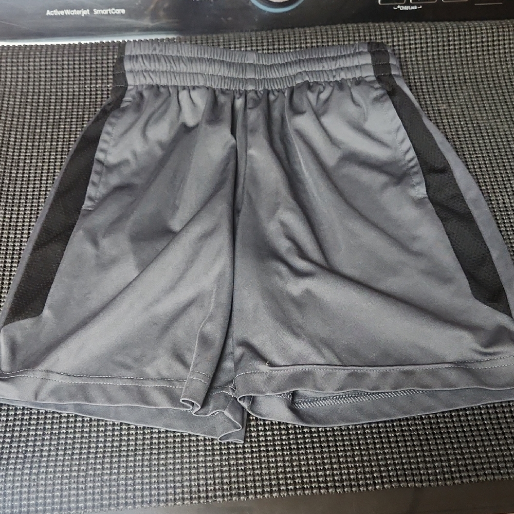 tek gear Men's Athletic Charcoal and Black Performance Shorts